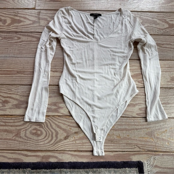 Forever 21 Long Sleeve Bodysuit size large - Picture 1 of 2